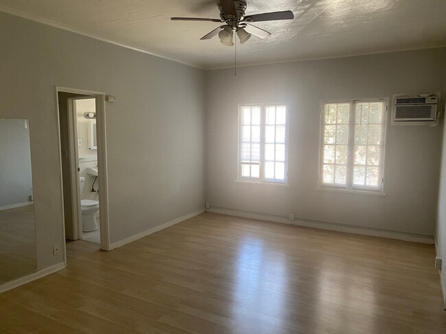 628 E Elk Ave in Glendale, CA - Building Photo - Building Photo