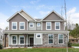 5730 Verrazano Dr in Waxhaw, NC - Building Photo