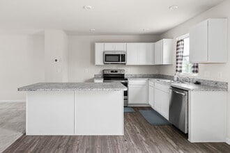 1012 Old Evergreen Dr in Durham, NC - Building Photo - Building Photo