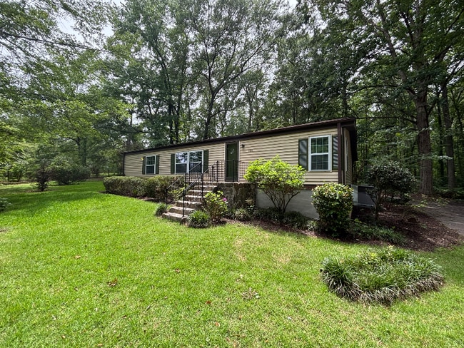 1173 N McDonough Rd in Griffin, GA - Building Photo - Building Photo