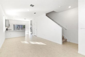 2987 Skyline Lp in Kissimmee, FL - Building Photo - Building Photo