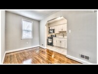 304 Edgewood St photo'