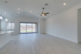 257 Piazzetta Pl in Henderson, NV - Building Photo - Building Photo