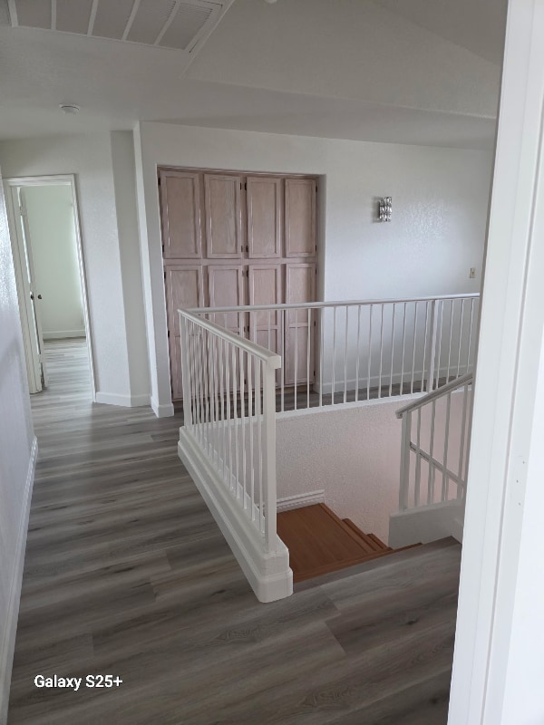 8631 W Monte Vista Rd in Phoenix, AZ - Foto de edificio - Building Photo