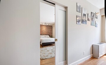 3901 Cathedral Ave NW in Washington, DC - Foto de edificio - Building Photo