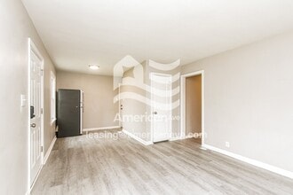 3458 Orchard Ave in Indianapolis, IN - Foto de edificio - Building Photo