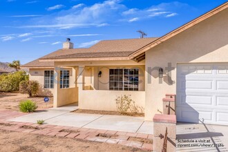 7516 Victoria Ave in Yucca Valley, CA - Building Photo - Building Photo