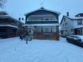 3526 E 151st St in Cleveland, OH - Building Photo