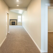 60881 SE Sweet Pea Dr in Bend, OR - Building Photo - Building Photo