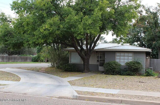 property at 3601 31st St