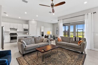 14548 Eagle Branch Dr in Nokomis, FL - Building Photo - Building Photo