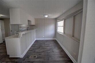 4606 Woodvery Dr in Liberty, NC - Building Photo - Building Photo