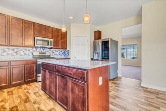 418 Sawgrass Ct in St. Charles, MO - Building Photo - Building Photo