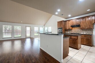 10216 Flat Creek Trail in McKinney, TX - Building Photo - Building Photo