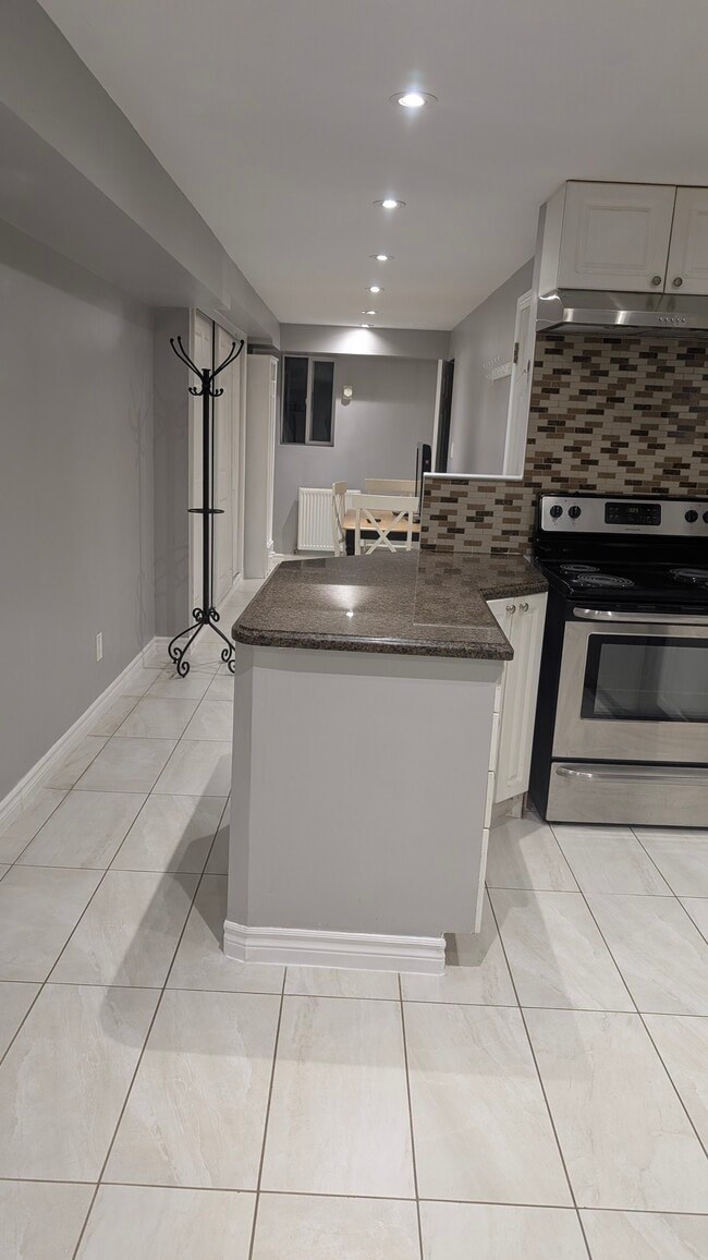 property at 2430 Kingston Rd