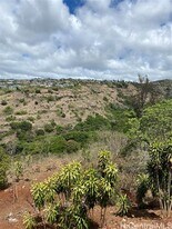 98-1040-1040 Kaamilo St in Aiea, HI - Building Photo