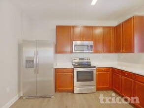 4736 Abercromby St in Charlotte, NC - Building Photo - Building Photo