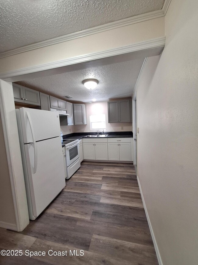 4065 Coquina Ave in Titusville, FL - Building Photo - Building Photo