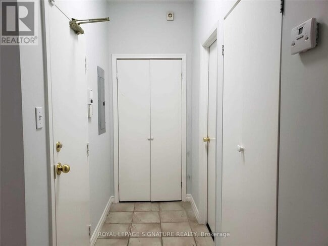 property at 222 Queen St S