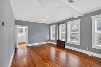 106 W Hiawatha St in Tampa, FL - Building Photo - Building Photo