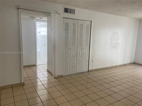 1337 NW 1st St in Miami, FL - Building Photo - Building Photo