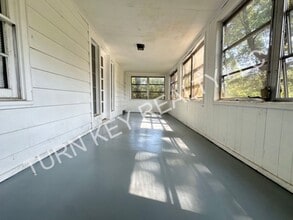 113 Hillcrest Rd in Adamsville, AL - Building Photo - Building Photo