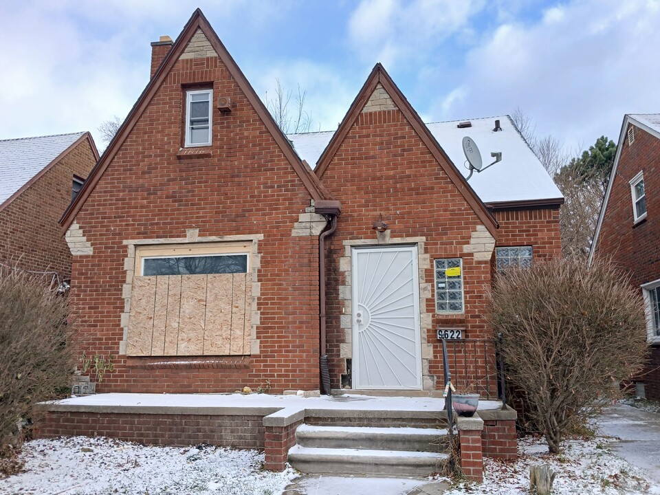 9622 Rutland St in Detroit, MI - Building Photo