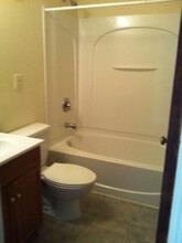610 Hampshire Rd in Dayton, OH - Building Photo - Building Photo