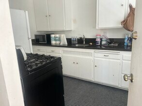 53 Argonne Ave in Long Beach, CA - Building Photo - Building Photo