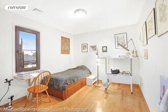 457 E 9th St in Brooklyn, NY - Building Photo - Building Photo