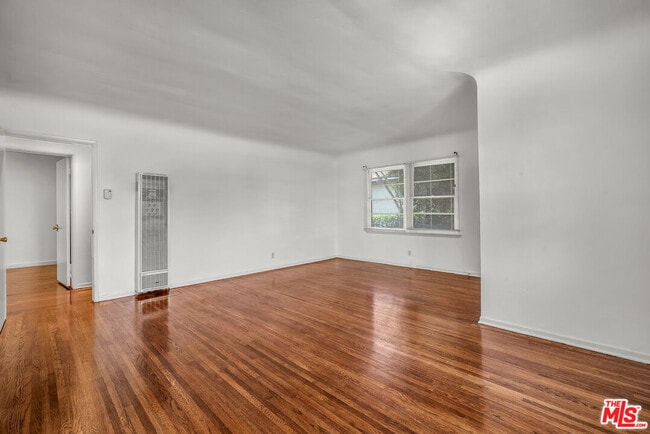 property at 4225 Campbell Dr