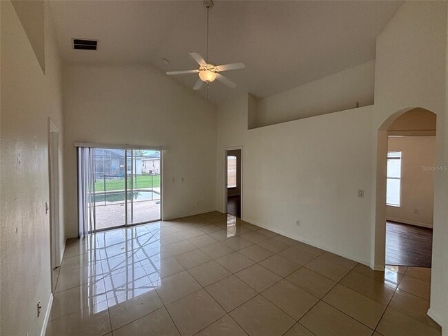 1025 Tourmaline Dr in Kissimmee, FL - Building Photo - Building Photo