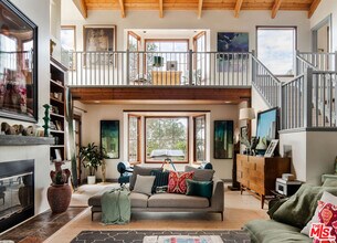 31840 Seafield Dr in Malibu, CA - Building Photo - Building Photo
