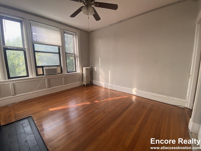 44 JFK St, Unit #17 in Cambridge, MA - Building Photo - Building Photo