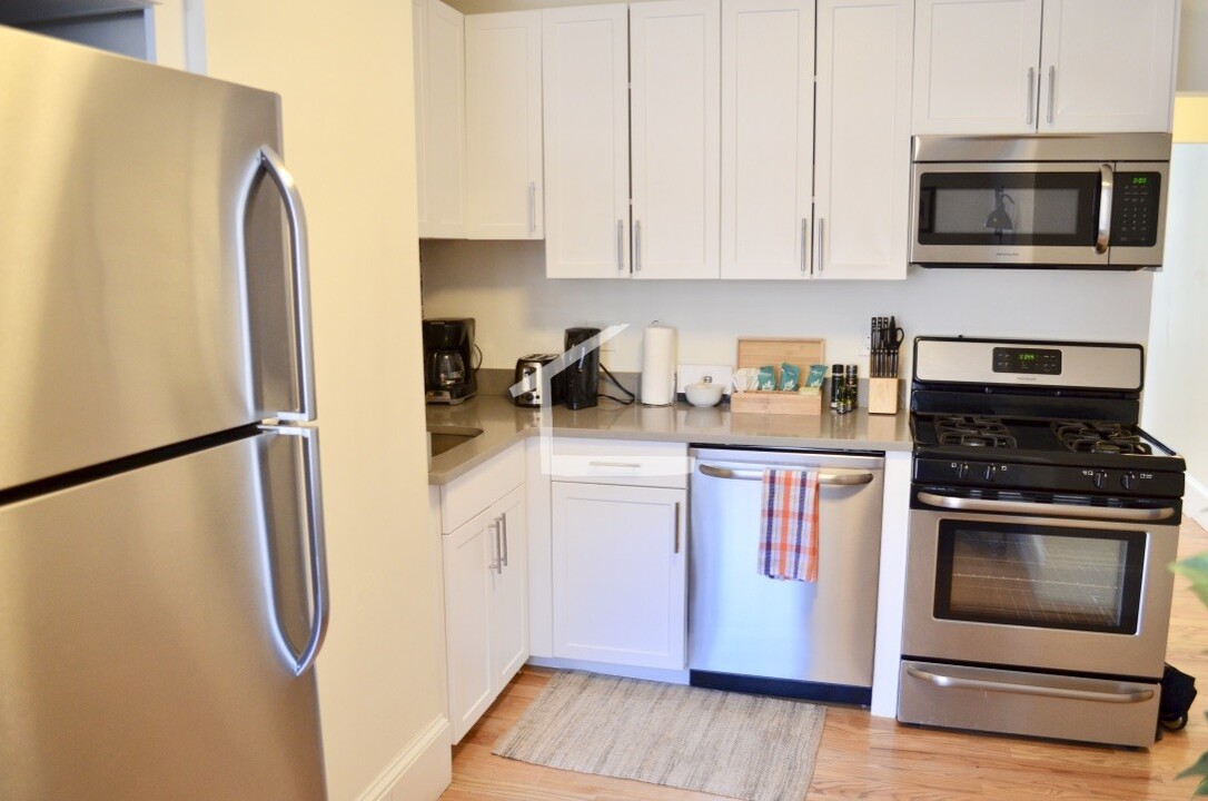 36 E Springfield St, Unit 3 in Boston, MA - Building Photo