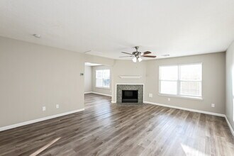 19503 Rocky Bank Dr in Tomball, TX - Building Photo - Building Photo