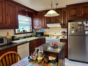8726 S 620 E in Sandy, UT - Building Photo - Building Photo