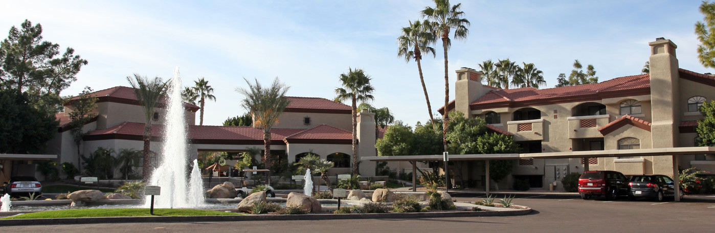 San Tropez Apartment Homes in Scottsdale, AZ - Foto de edificio