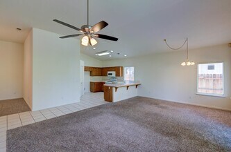 9326 N Jade Ave in Fresno, CA - Building Photo - Building Photo