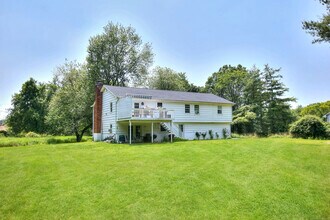 287 Greens Farms Rd in Westport, CT - Building Photo - Building Photo