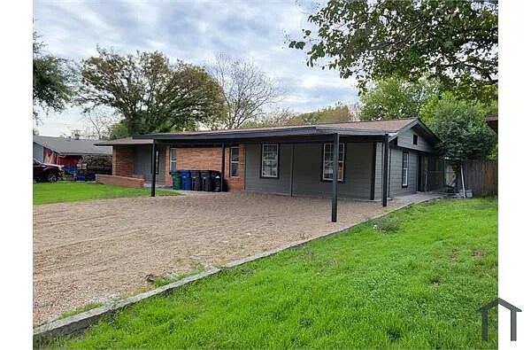 2506 Greencrest Dr in San Antonio, TX - Building Photo