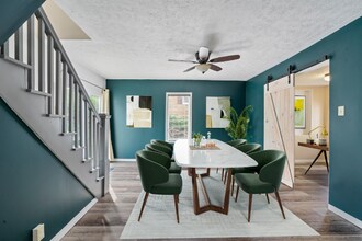 366 N Main St in Houston, PA - Building Photo - Building Photo