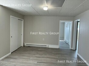129 S Main St in Franklin, OH - Building Photo - Building Photo