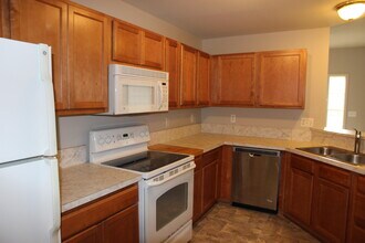 2092 Cloverly Ln in Ann Arbor, MI - Building Photo - Building Photo