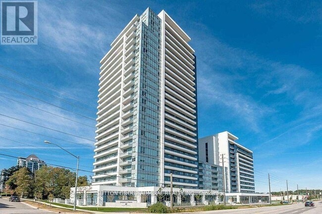 7890 Bathurst St in Vaughan, ON - Building Photo - Building Photo