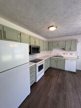 524 Old Farm Rd in Fayetteville, NC - Building Photo - Building Photo