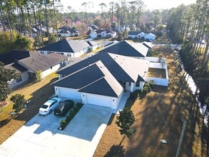 10 Emmons Ln in Palm Coast, FL - Building Photo - Building Photo