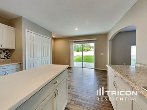 3013 Whispering Trails Dr in Winter Haven, FL - Building Photo - Building Photo