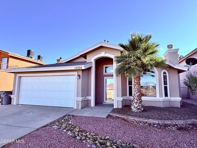 property at 12374 Paseo Lindo Dr