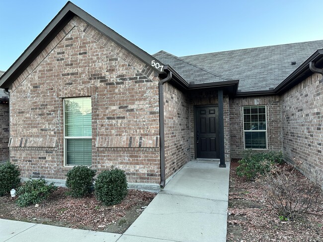 507 Baylor Dr in Greenville, TX - Building Photo - Building Photo